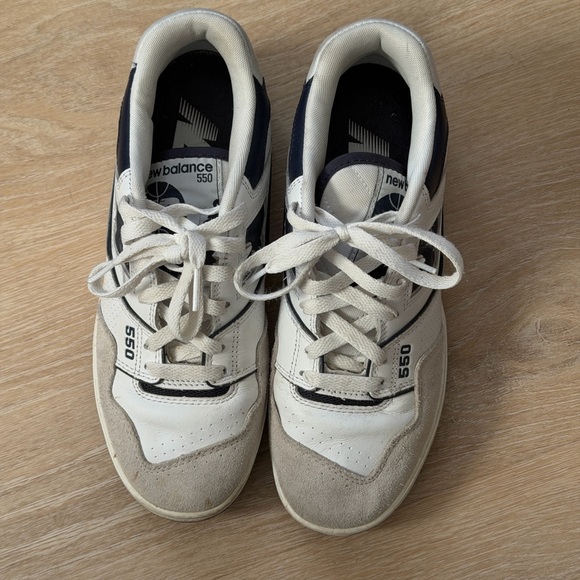 New Balance 550 Cream and Navy Sneakers - Picture 3 of 4